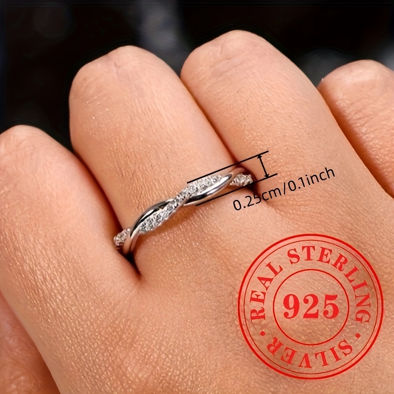 925 Sterling Silver Classic Cross Wrapped Synthetic Zirconia Ring